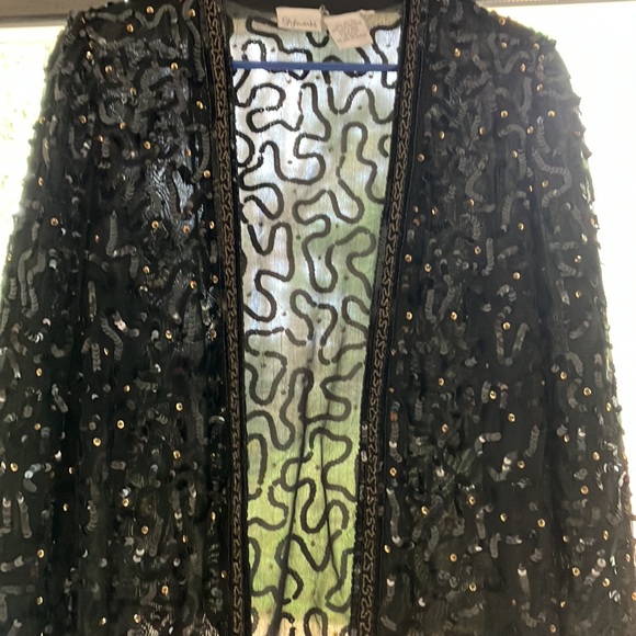 Sequins on 100percent silk shell, polyester liner. Sequins & beads-intricate. - Picture 4 of 6